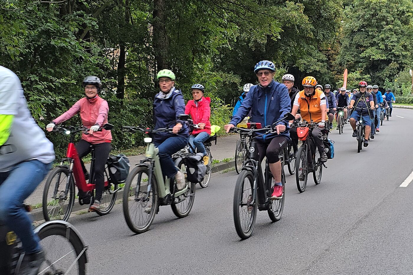einfach.sicher.radfahren...im Neandertal einfach.sicher.radfahren...im Neandertal