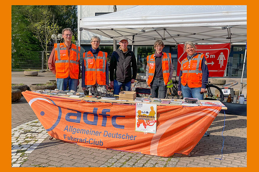 Multicover_haan_mai Infostand