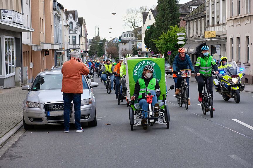 Aktion Radschutzstreifen in Haan Aktion Radschutzstreifen in Haan